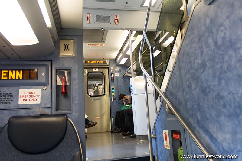 Поезд Нью Йорка изнутри